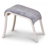 Frank fotpall i fårskinn scandinavian grey - Vitpigmenterad bok - Utgående modell Frank fotpall i fårskinn scandinavian grey - Vitpigmenterad bok - Utgående modell