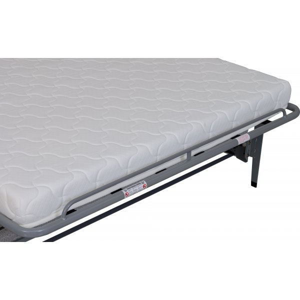 Bddsoffa Gotland , framt bddad soffa