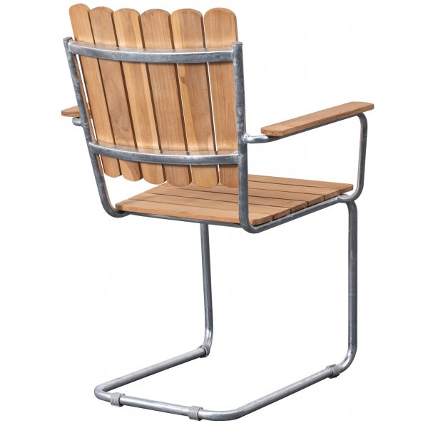 M�llan stapelbar matstol med armst�d i teak