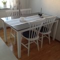 Nils pinnstol och Fårö köksbord Pinnstol Karl-Oskar - vit