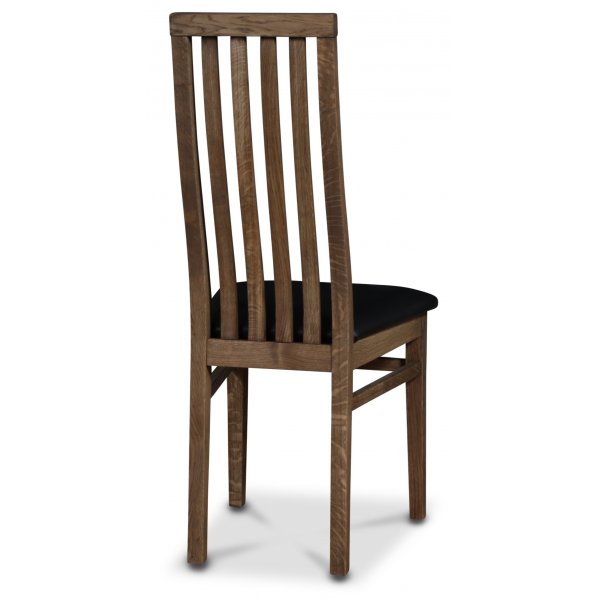 Alaska stol - Brunoljad ek / Svart Ecoläder + Möbeltassar Alaska stol - Brunoljad ek / Svart Ecoläder + Möbeltassar