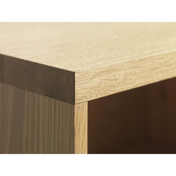 Vitrine encastrée Livia en chêne avec portes vitrées Vitrine encastrée Livia en chêne avec portes vitrées