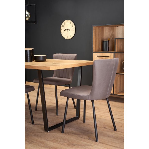 Gentofte matbord 160 cm - Ek/svart Gentofte matbord 160 cm - Ek/svart