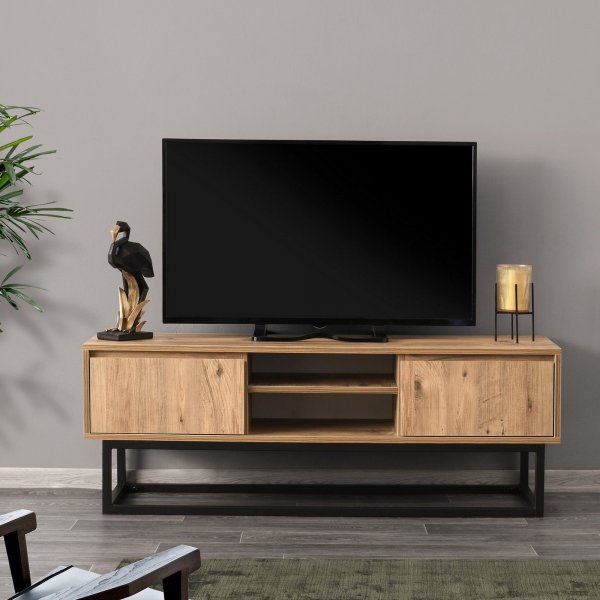 Belinda TV-bänk 140 cm - Svart/furu Belinda TV-bänk 140 cm - Svart/furu