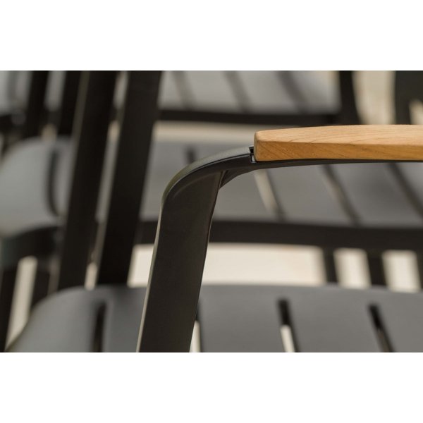 Portals eetgroep 1 - Zwart/teak Portals eetgroep 1 - Zwart/teak