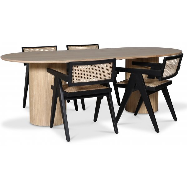 Nova matbord 215 cm - Vitoljad ek Nova matbord 215 cm - Vitoljad ek