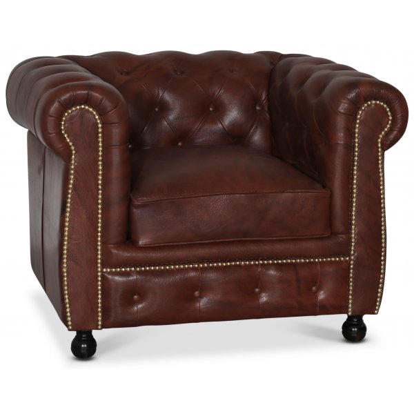 Old England Chesterfield fåtölj i antikbehandlat skinn + Textilrengöring för möbler Old England Chesterfield fåtölj i antikbehandlat skinn + Textilrengöring för möbler