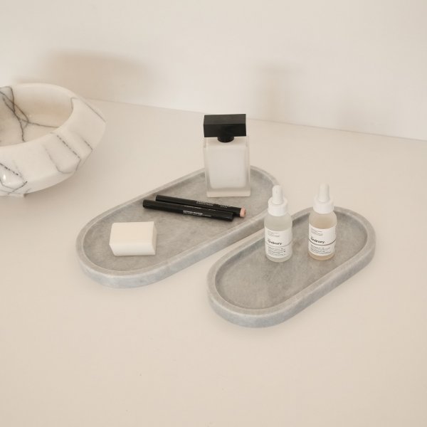 Badrumsbrickor i grå marmor från Verona 2 delar - 25/30 x 12/15 x 2 cm Badrumsbrickor i grå marmor från Verona 2 delar - 25/30 x 12/15 x 2 cm