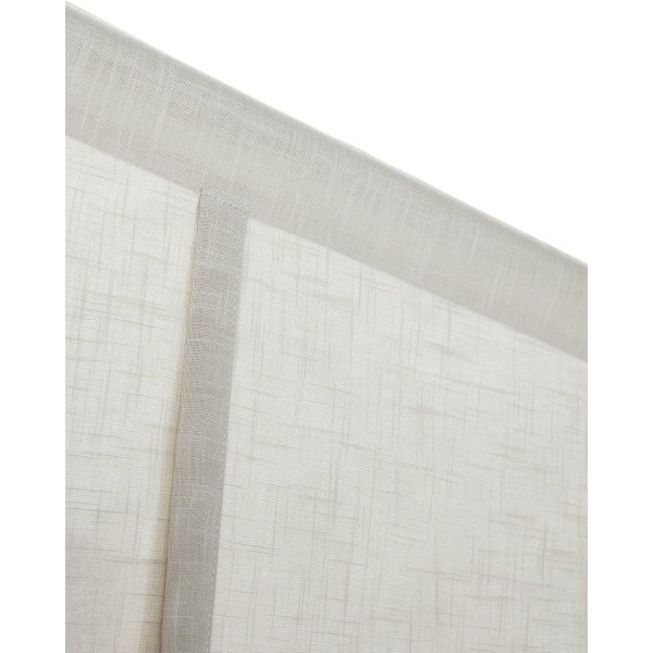 Otila Knyshtikapa - Beige