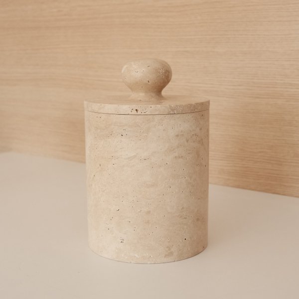 Burk i beige Travertinmarmor Burk i beige Travertinmarmor