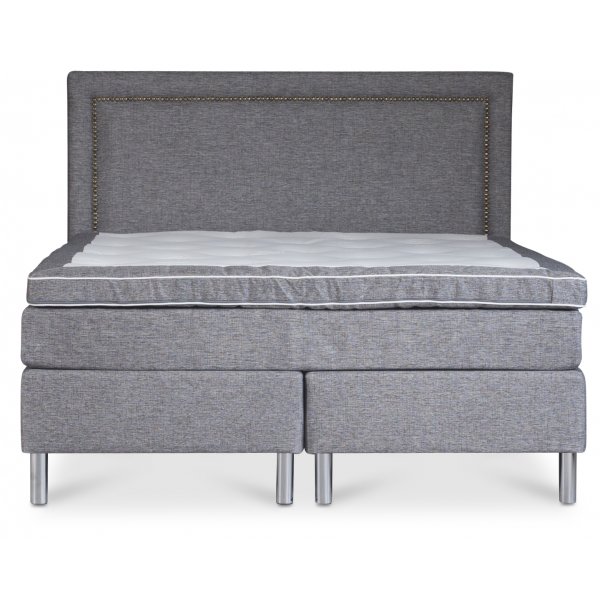 Hilton Deluxe New York säng 5-zons kontinentalsäng - Valfri färg! Hilton Deluxe New York säng 5-zons kontinentalsäng - Valfri färg!