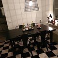 Kundbild Matstol Industry Ingo i plåt - Svart: Super snygga stolar och...