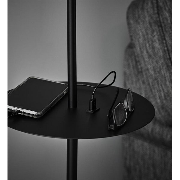 Linear golvlampa med USB - Svart Linear golvlampa med USB - Svart