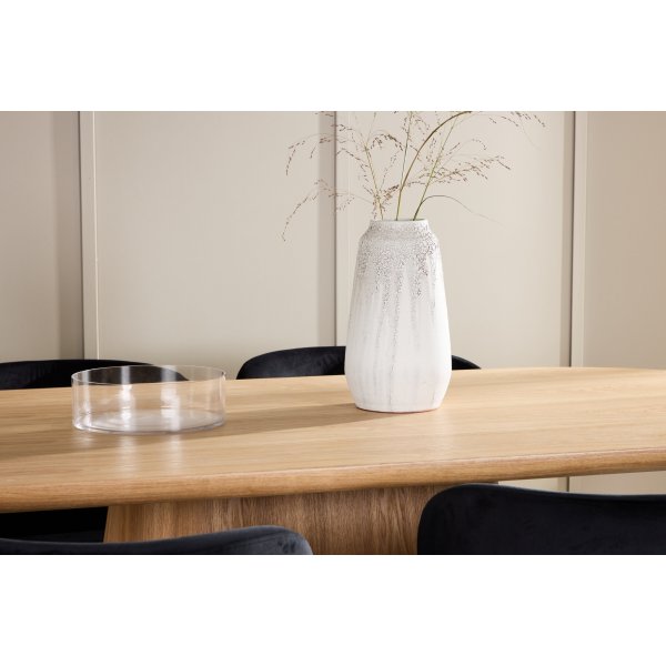 Matbord Stjärnö med 6 st Edina stolar - Svart + 4.00 x Möbeltassar Matbord Stjärnö med 6 st Edina stolar - Svart + 4.00 x Möbeltassar