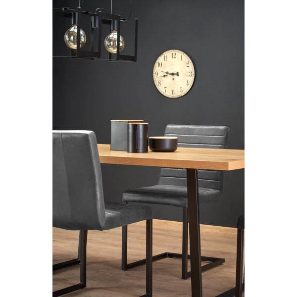 Gentofte matbord 160 cm - Ek/svart Gentofte matbord 160 cm - Ek/svart