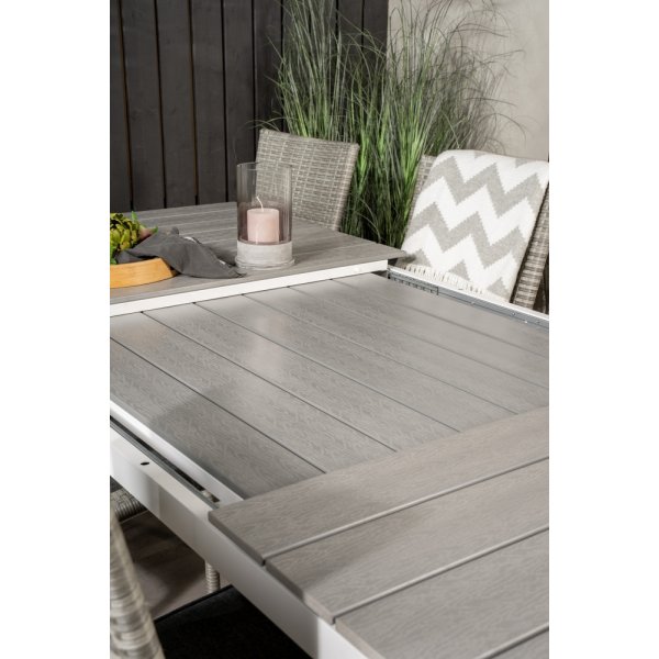 Levels utematgrupp med 8 st Anna stolar - Grå/Vit Levels utematgrupp med 8 st Anna stolar - Grå/Vit